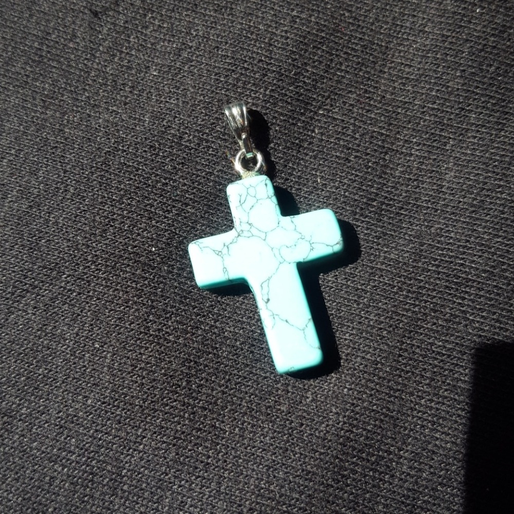 Turquoise cross - Picture 2 of 2